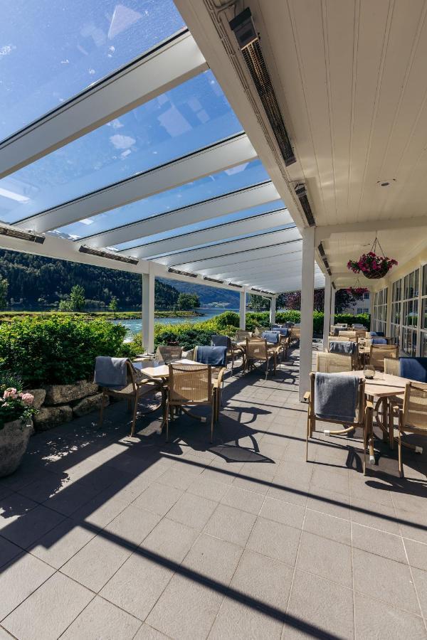 Hotel Loenfjord 卢恩 外观 照片
