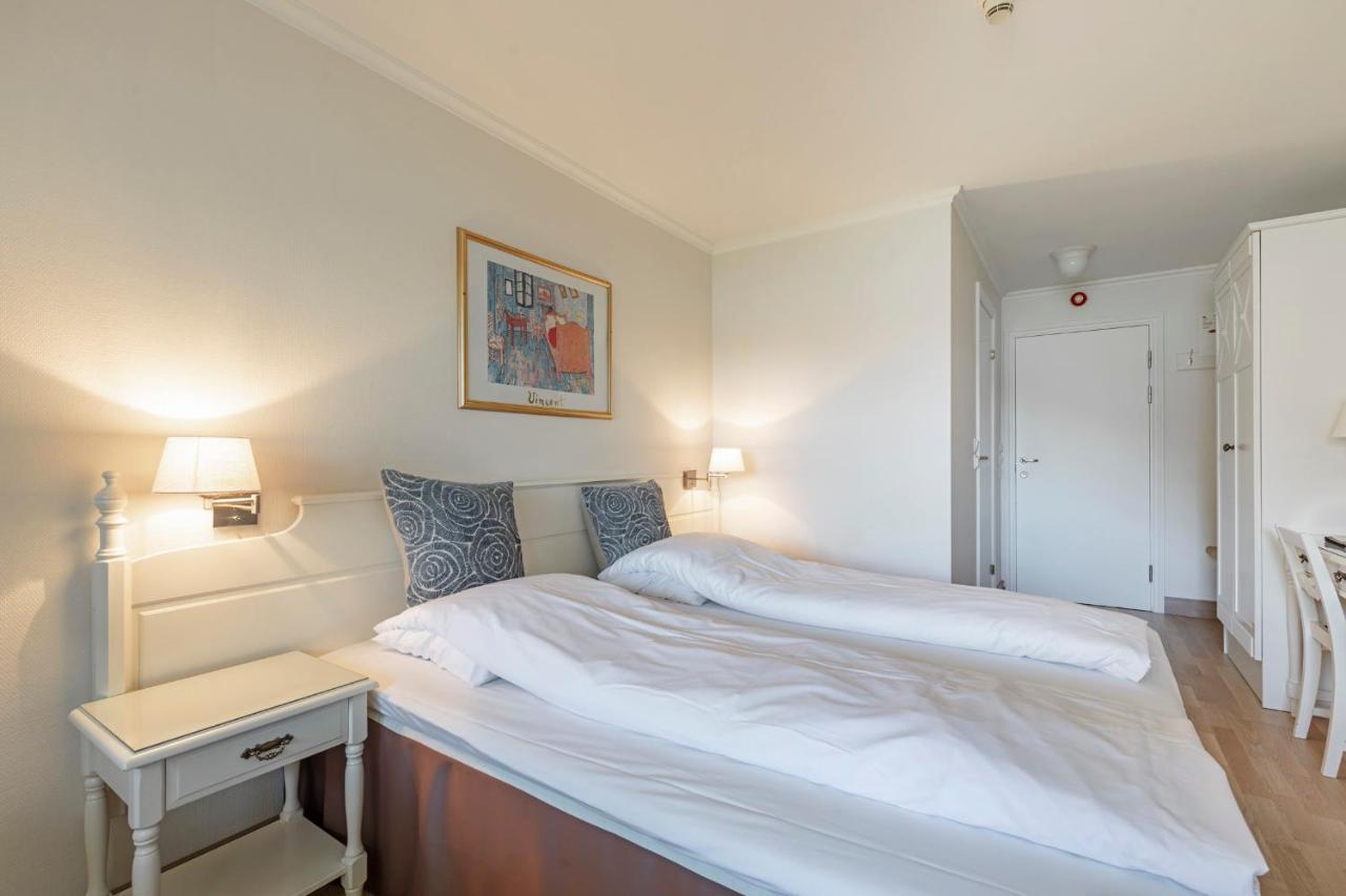 Hotel Loenfjord 卢恩 外观 照片
