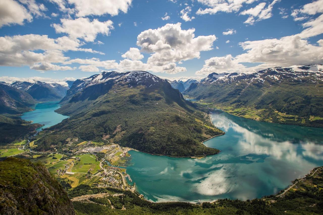 Hotel Loenfjord 卢恩 外观 照片