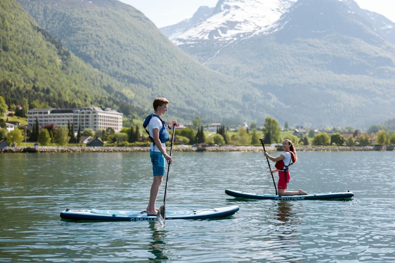 Hotel Loenfjord 卢恩 外观 照片