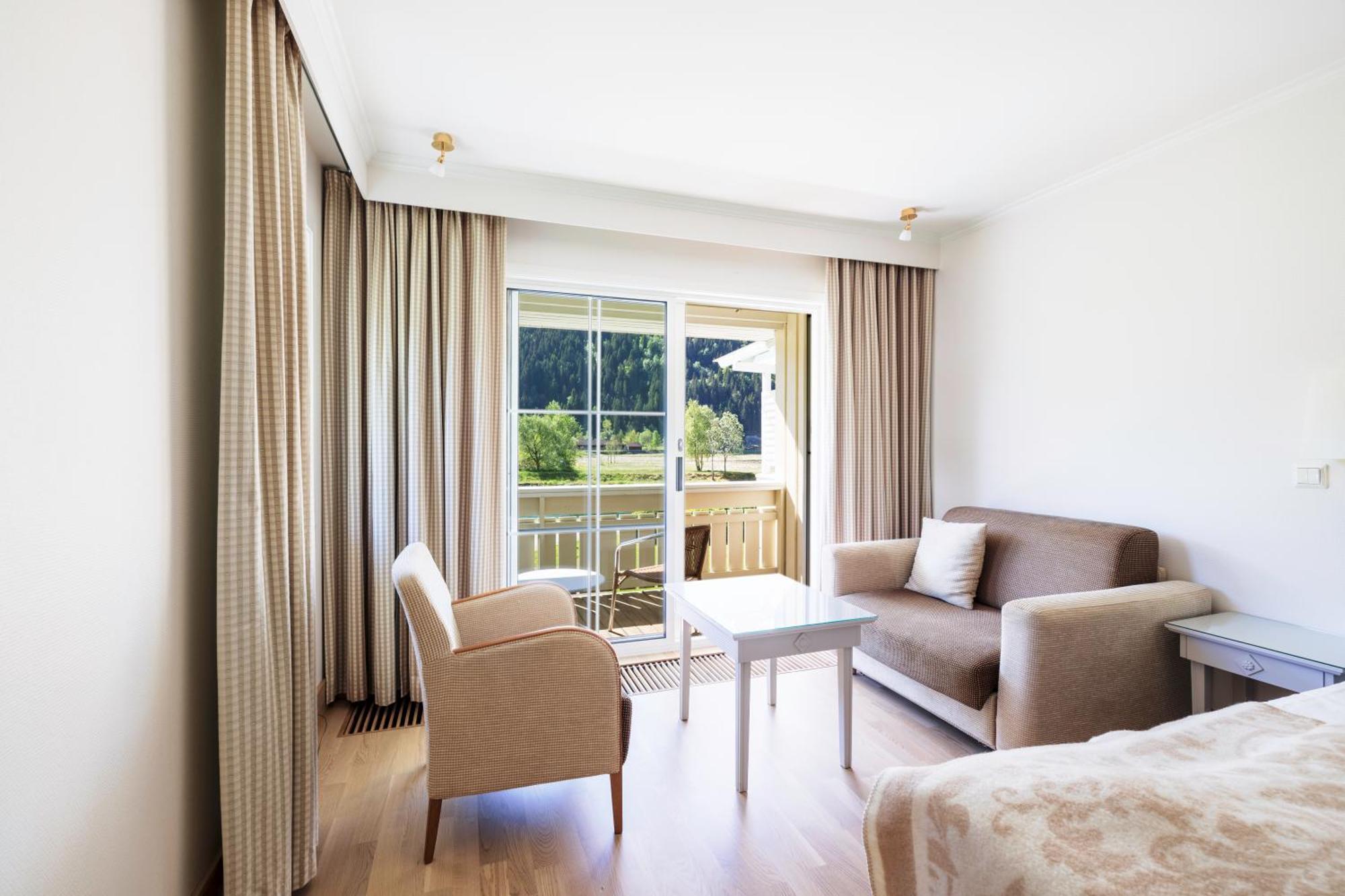 Hotel Loenfjord 卢恩 外观 照片